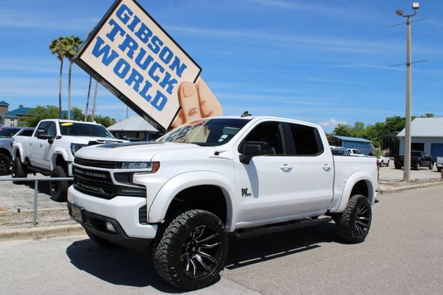 2021 Chevrolet Silverado 1500 RST 4X4 Crew Cab Short Box's photo