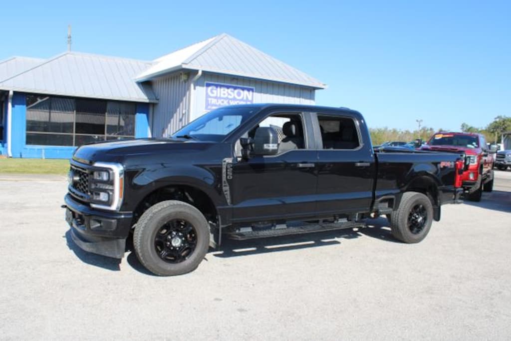 Used 2024 Ford F-250 STX Crew Cab FX4 Truck