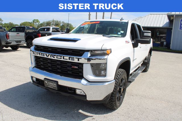 2023 Chevrolet Silverado 2500HD LT Z71 photo 2