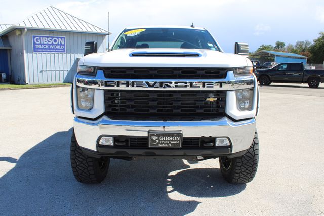 2022 Chevrolet Silverado 2500HD LT photo 2