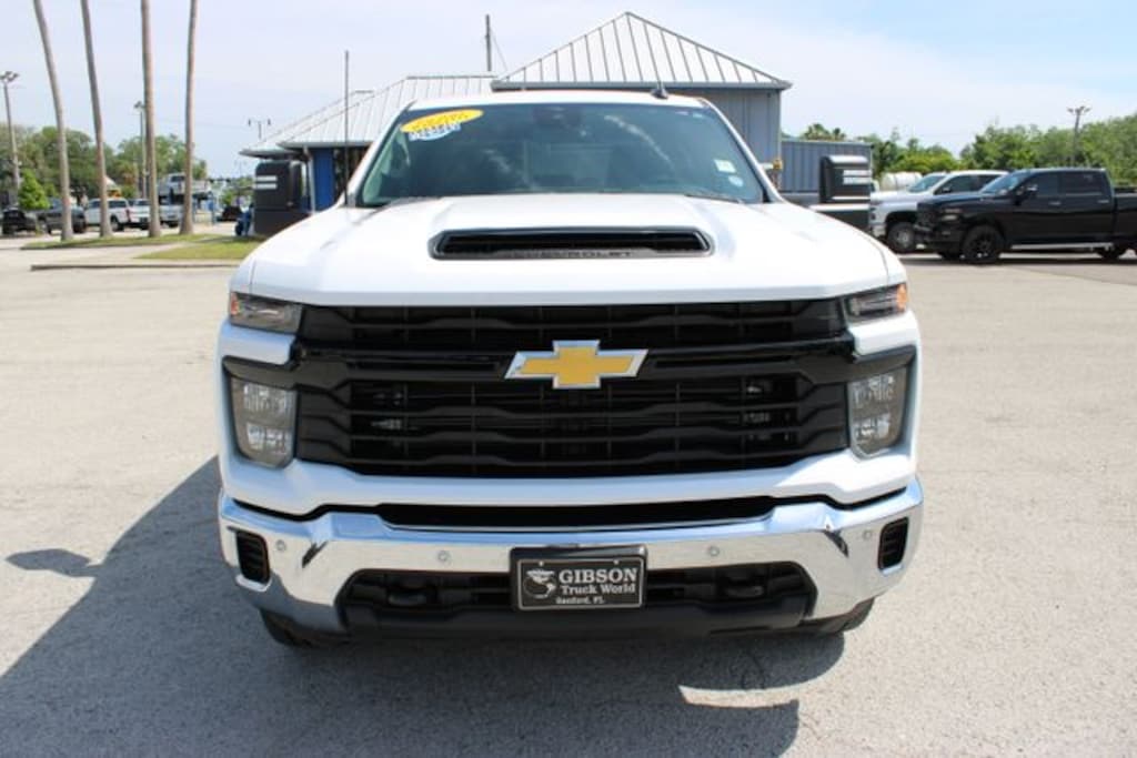 Used 2025 Chevrolet Silverado 2500HD Longbed Crew Cab 4x4 Truck