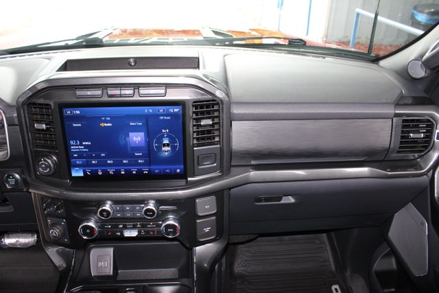 2023 Ford F-150 XLT - Photo 32