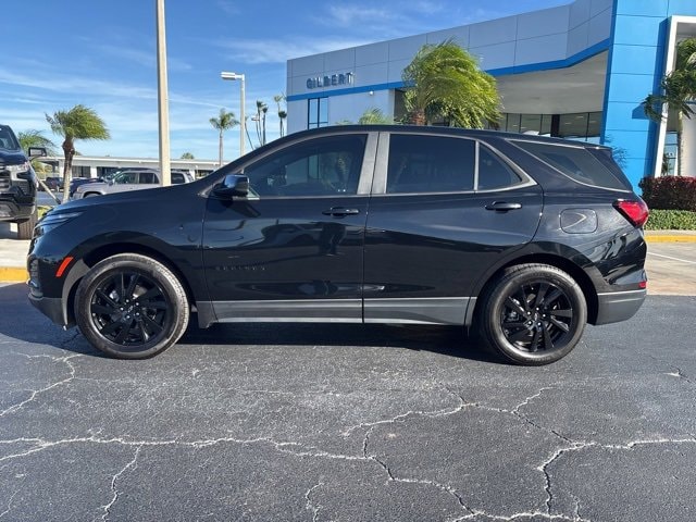 2024 Chevrolet Equinox LS photo 3