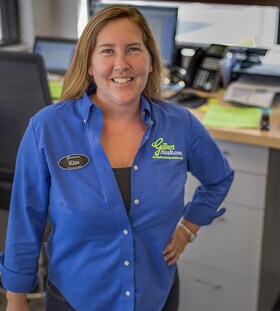 Staff member Kim Vinson from 6ab8eec8f01a