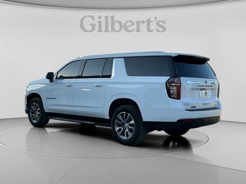Used 2024 Chevrolet Suburban LT SUV