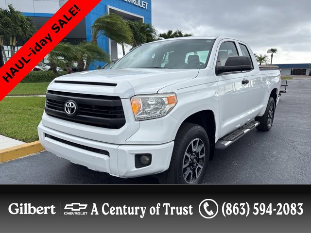 2016 Toyota Tundra SR's photo