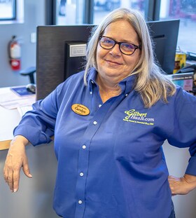 Staff member Carolyn Canavin from f7143974631f