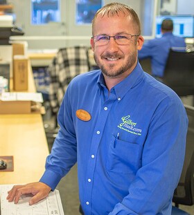 Staff member Dustin Shatzer from f7143974631f
