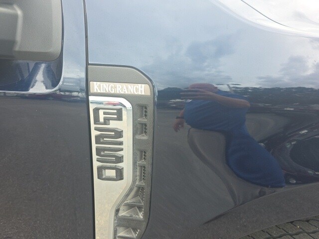 2024 Ford F-250 King Ranch photo 4