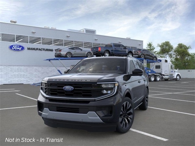 2025 Ford Expedition Platinum photo 2