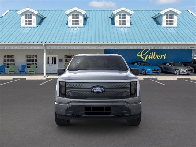 2025 Ford F-150 Lightning Flash photo 6