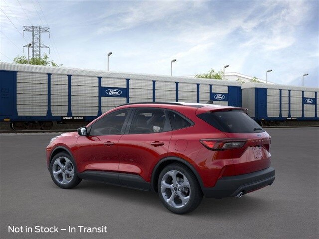 2025 Ford Escape ST-Line photo 4