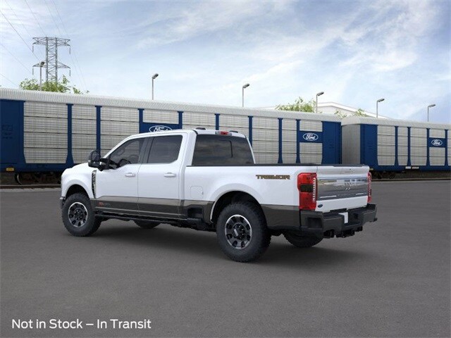 2025 Ford F-350 King Ranch photo 4