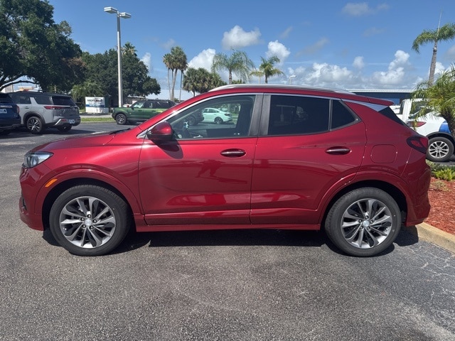 Used 2022 Buick Encore GX Select with VIN KL4MMDSL7NB038982 for sale in Okeechobee, FL