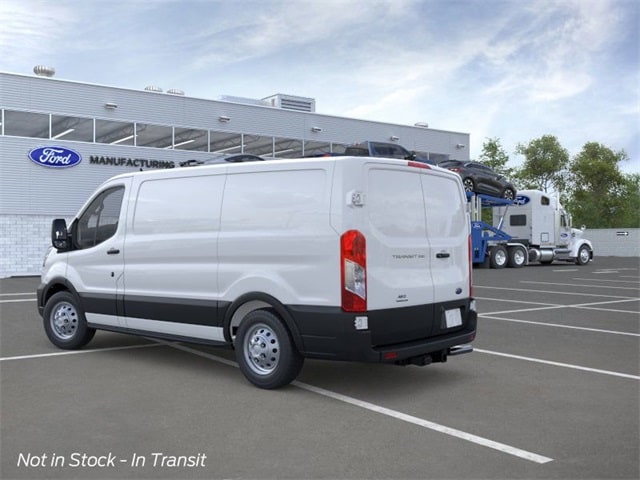 2025 Ford Transit photo 4
