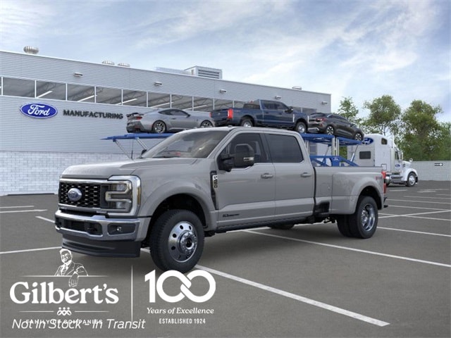 2026 Ford F-450 Super Duty Lariat's photo