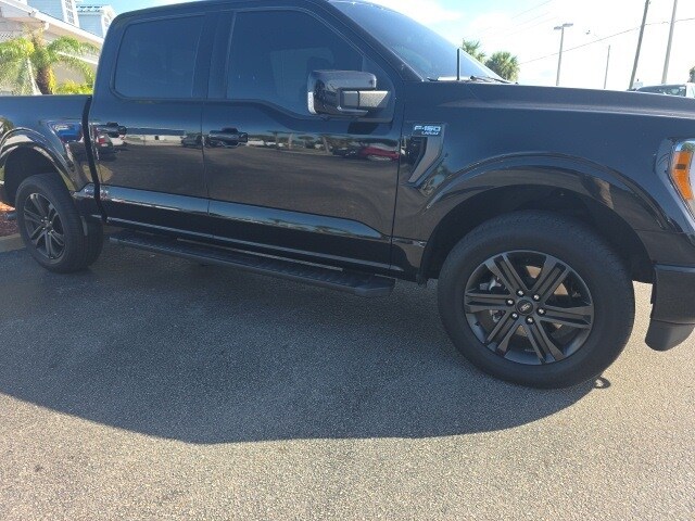 2022 Ford F-150 Lariat photo 4