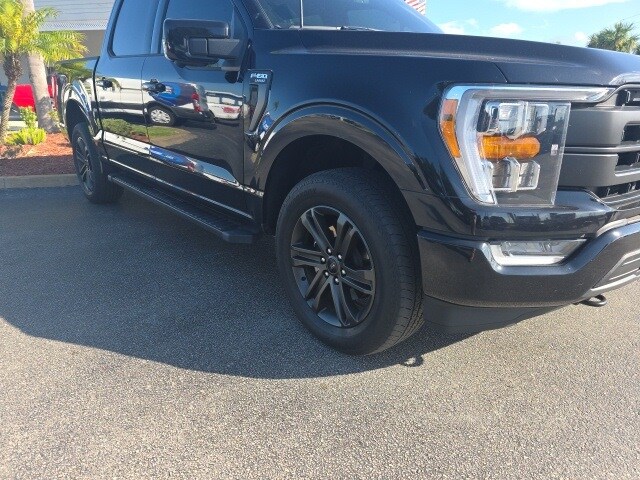 2022 Ford F-150 Lariat photo 2