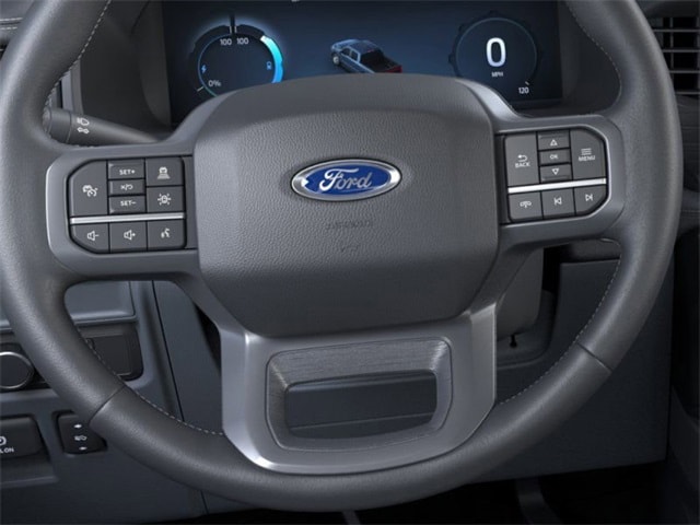 2025 Ford F-150 Lightning Flash photo 12