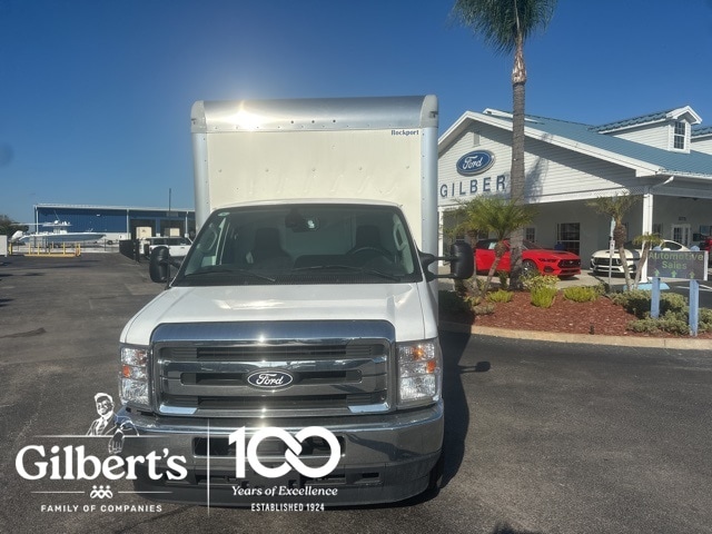 2026 Ford E-Series Cutaway Base's photo