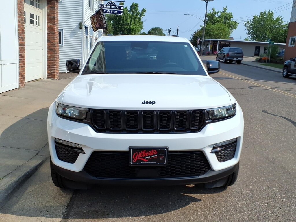 Used 2023 Jeep Grand Cherokee Limited SUV