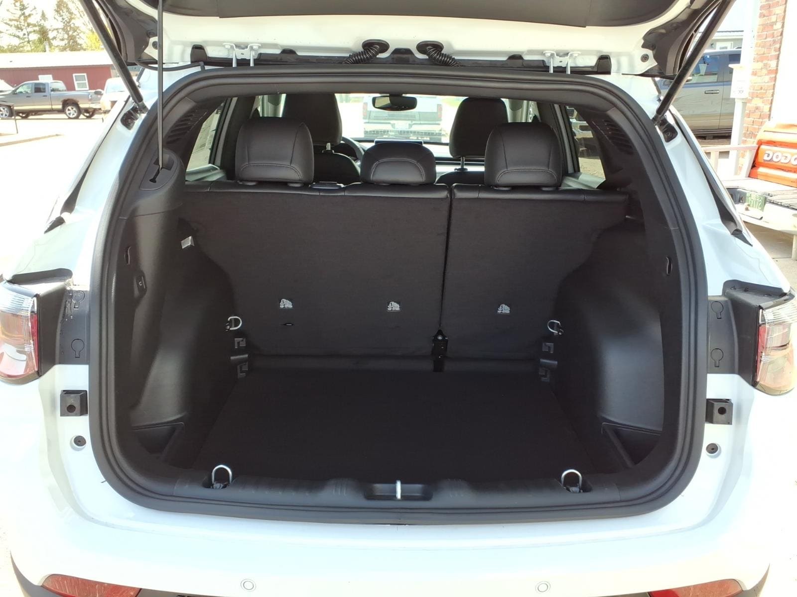 2026 Jeep Compass Limited - Photo 9