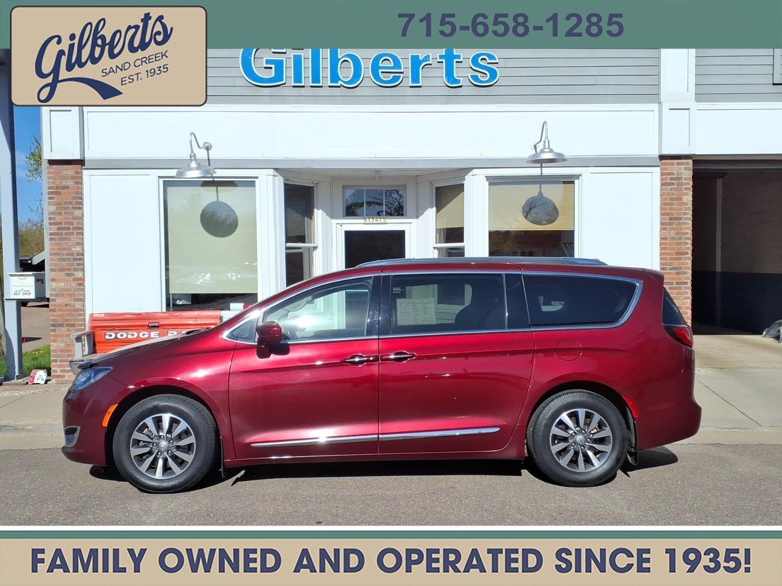 2020 Chrysler Pacifica Touring L Plus's photo