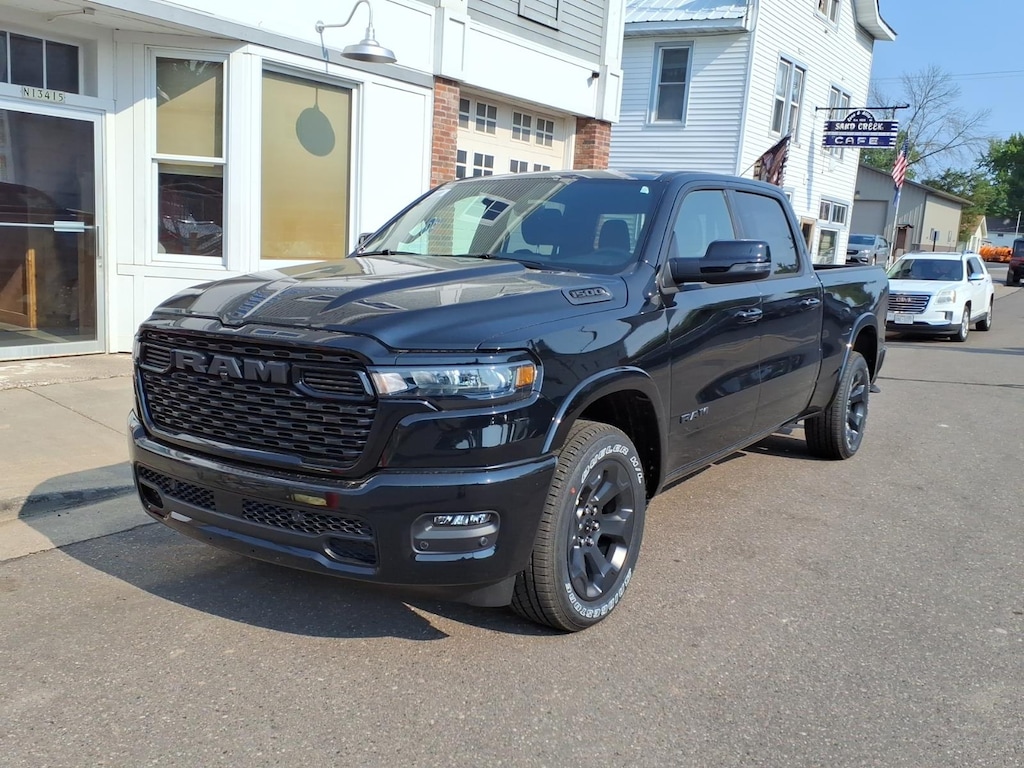 New 2026 Ram 1500 BIG HORN CREW CAB 4X4 6'4 BOX Pickup