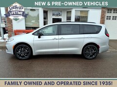 2026 Chrysler Pacifica SELECT AWD Passenger Van