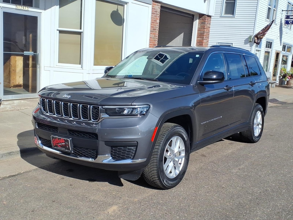 Used 2022 Jeep Grand Cherokee L Laredo SUV