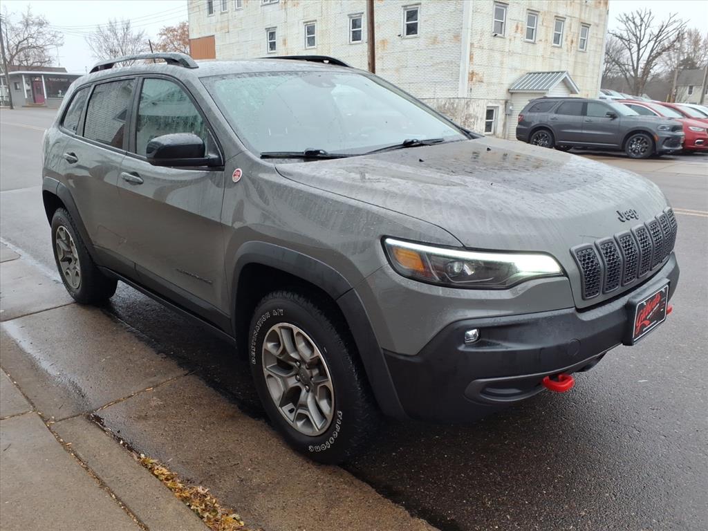 2022 Jeep Cherokee Trailhawk photo 3