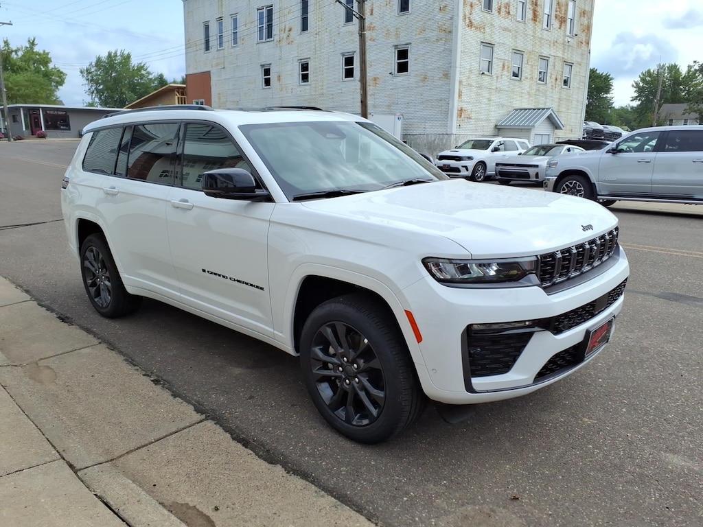 New 2026 Jeep Grand Cherokee L LIMITED RESERVE 4X4 Sport Utility