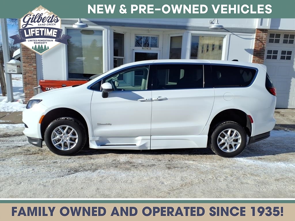 Used 2022 Chrysler Voyager LX Van Passenger Van