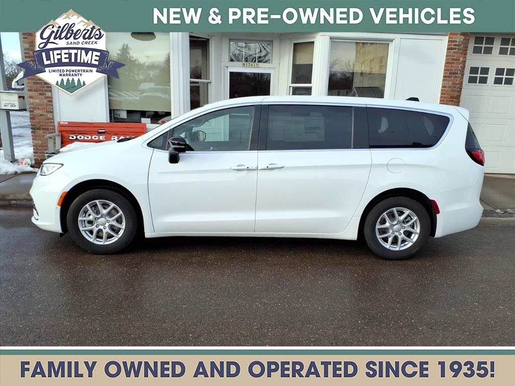 2026 Chrysler Pacifica Passenger Van 