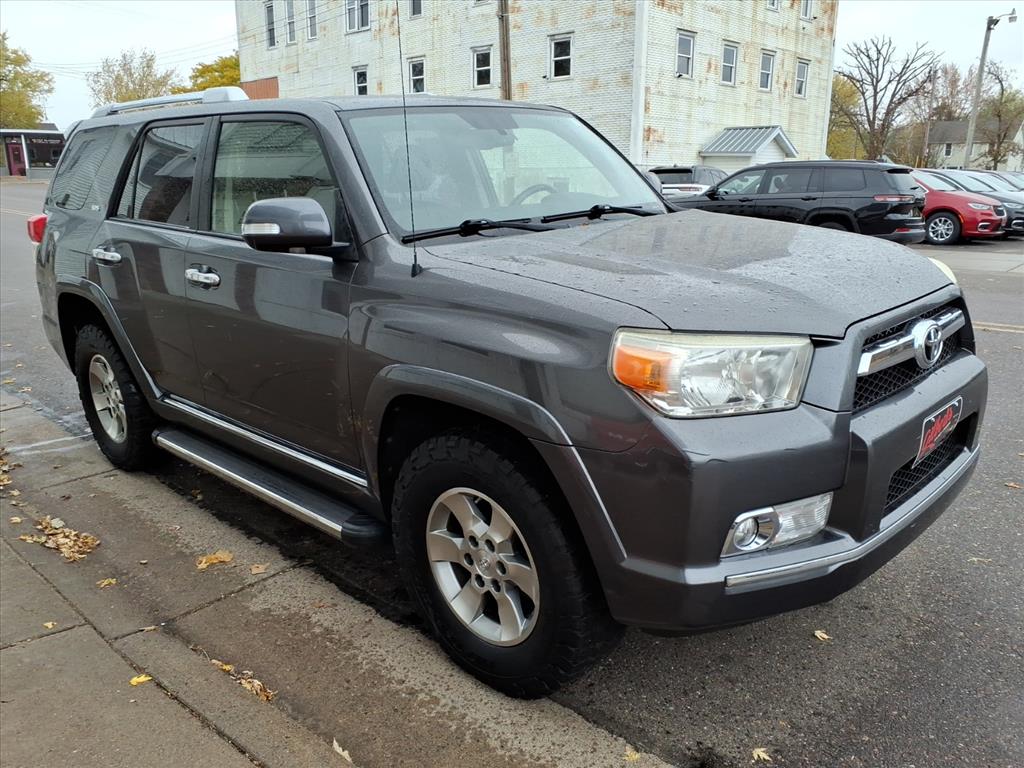 2013 Toyota 4Runner Limited photo 3