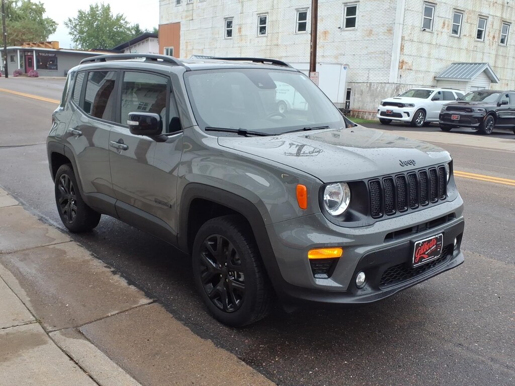 Used 2022 Jeep Renegade Altitude SUV