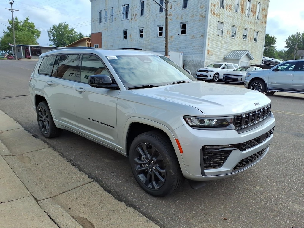 New 2026 Jeep Grand Cherokee L LIMITED RESERVE 4X4 Sport Utility