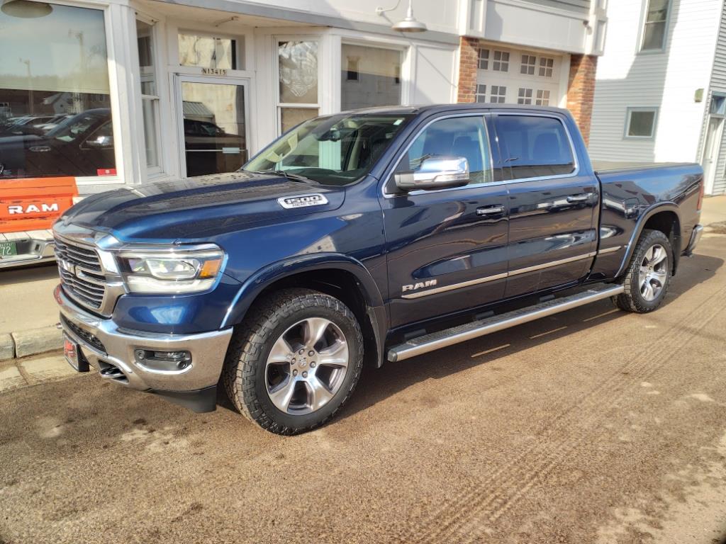 Used 2019 RAM Ram 1500 Pickup Laramie with VIN 1C6SRFRT4KN871804 for sale in Sand Creek, WI