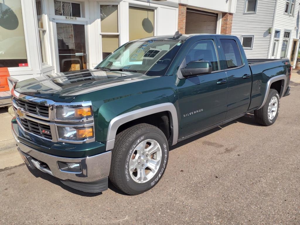 Used 2015 Chevrolet Silverado 1500 LT with VIN 1GCVKREC0FZ155918 for sale in Sand Creek, WI