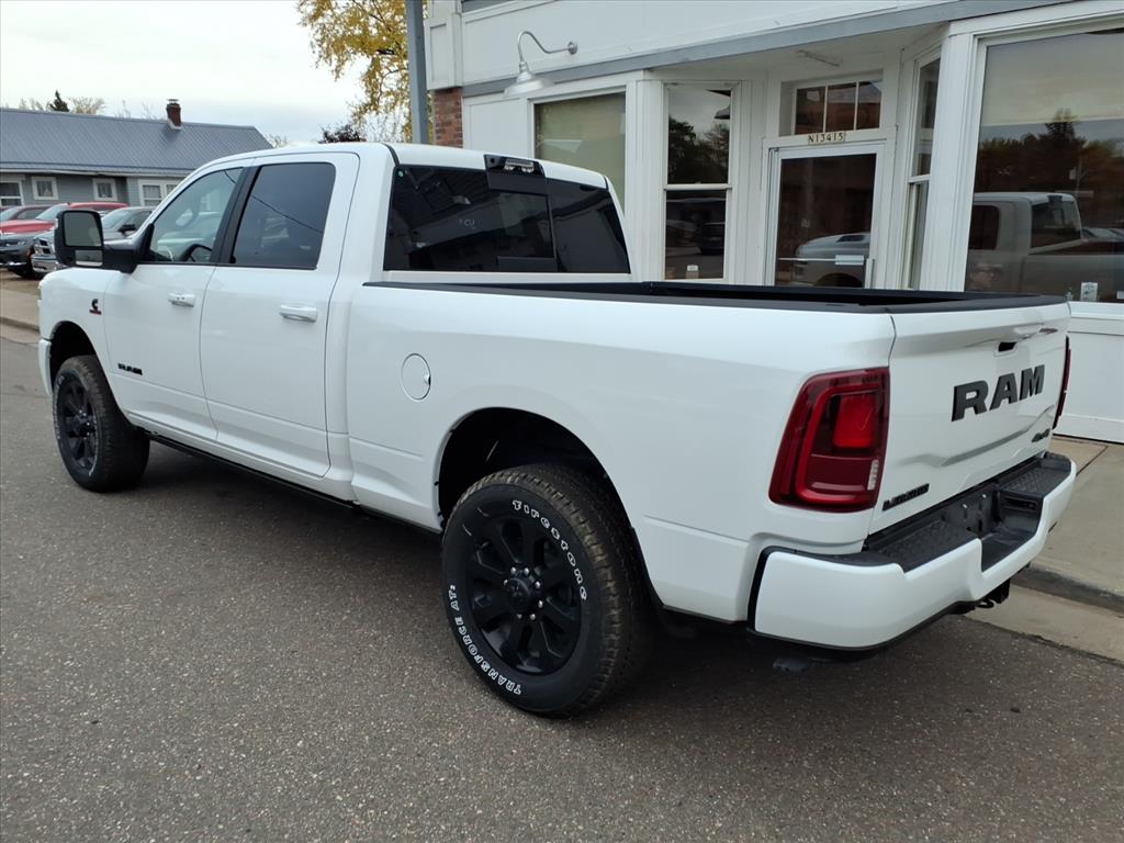 2025 Ram 2500 Laramie photo 4
