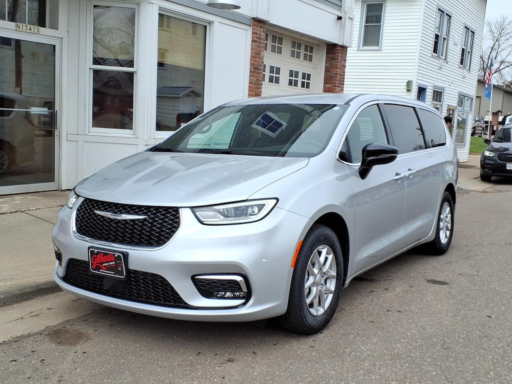 New 2026 Chrysler Pacifica SELECT Passenger Van
