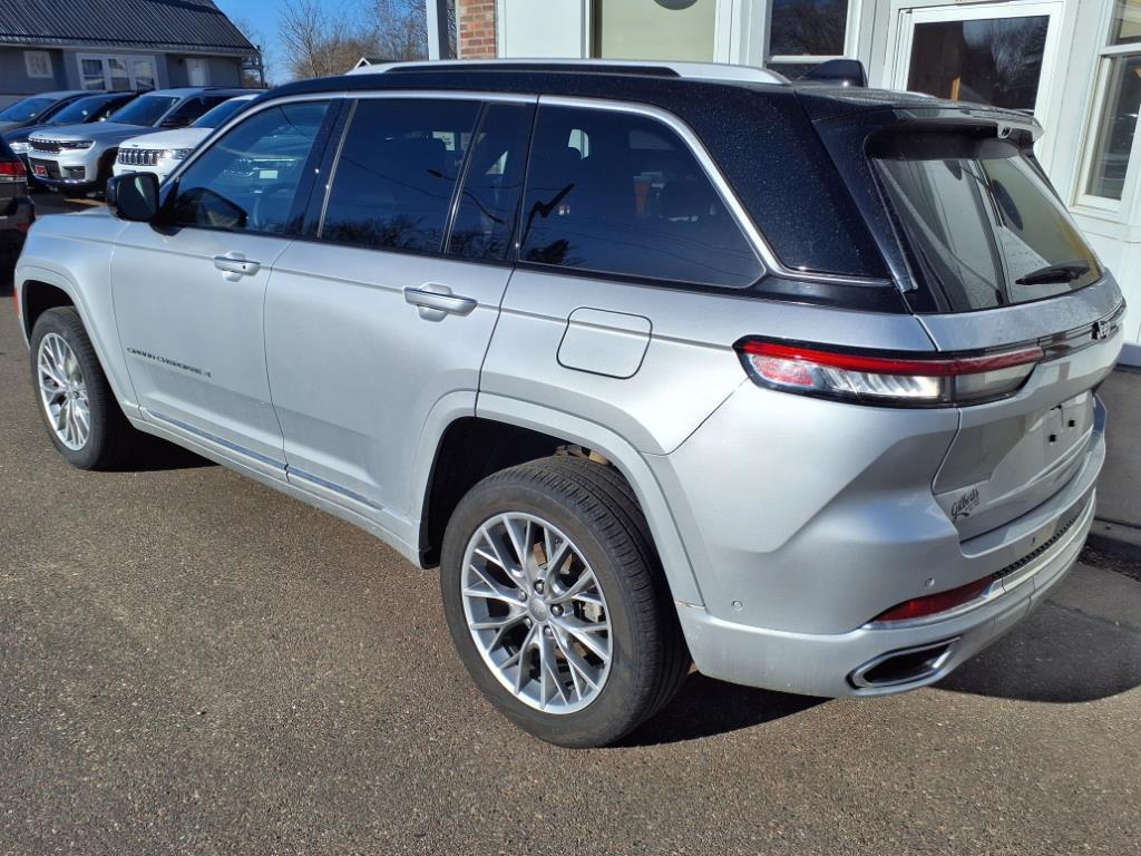 2023 Jeep Grand Cherokee Summit - Photo 7