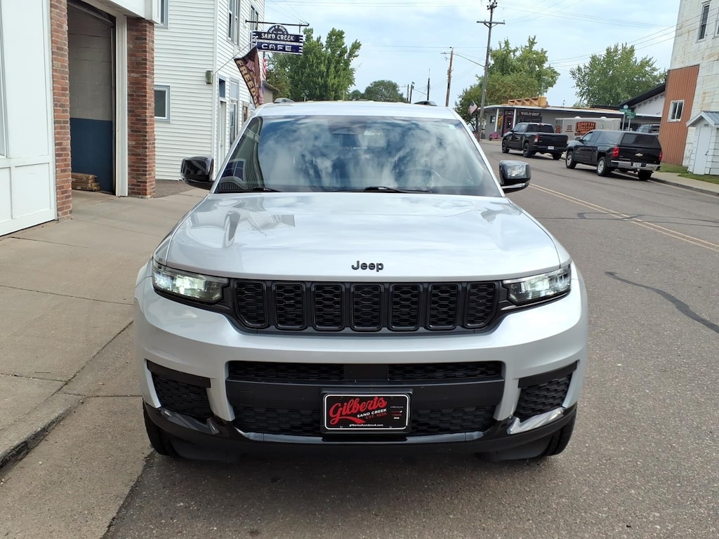Used 2021 Jeep Grand Cherokee L Altitude SUV