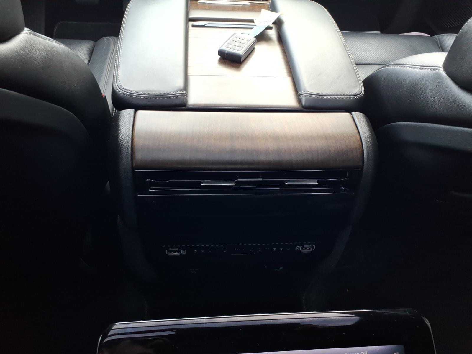 2024 Jeep Grand Wagoneer L Series I - Photo 15