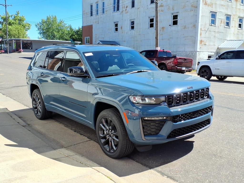 New 2026 Jeep Grand Cherokee L LIMITED RESERVE 4X4 Sport Utility
