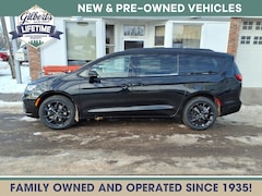 2026 Chrysler Pacifica SELECT AWD Passenger Van