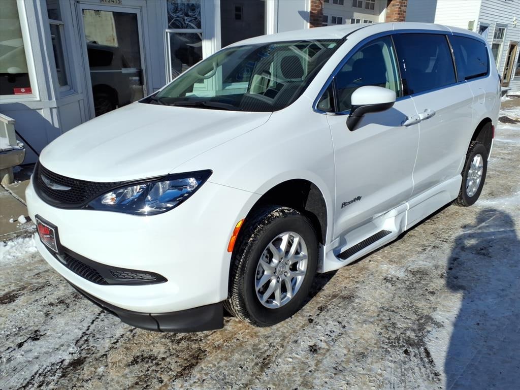 Used 2022 Chrysler Voyager LX Van Passenger Van