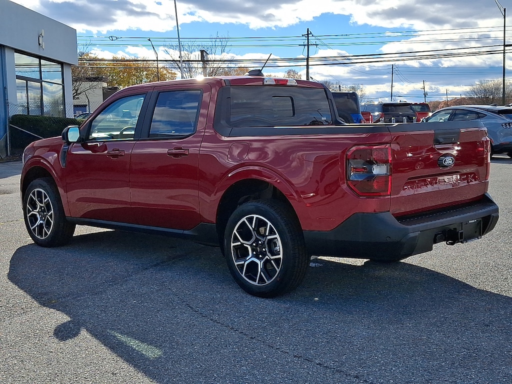 New 2025 Ford Maverick Lariat TRUCK