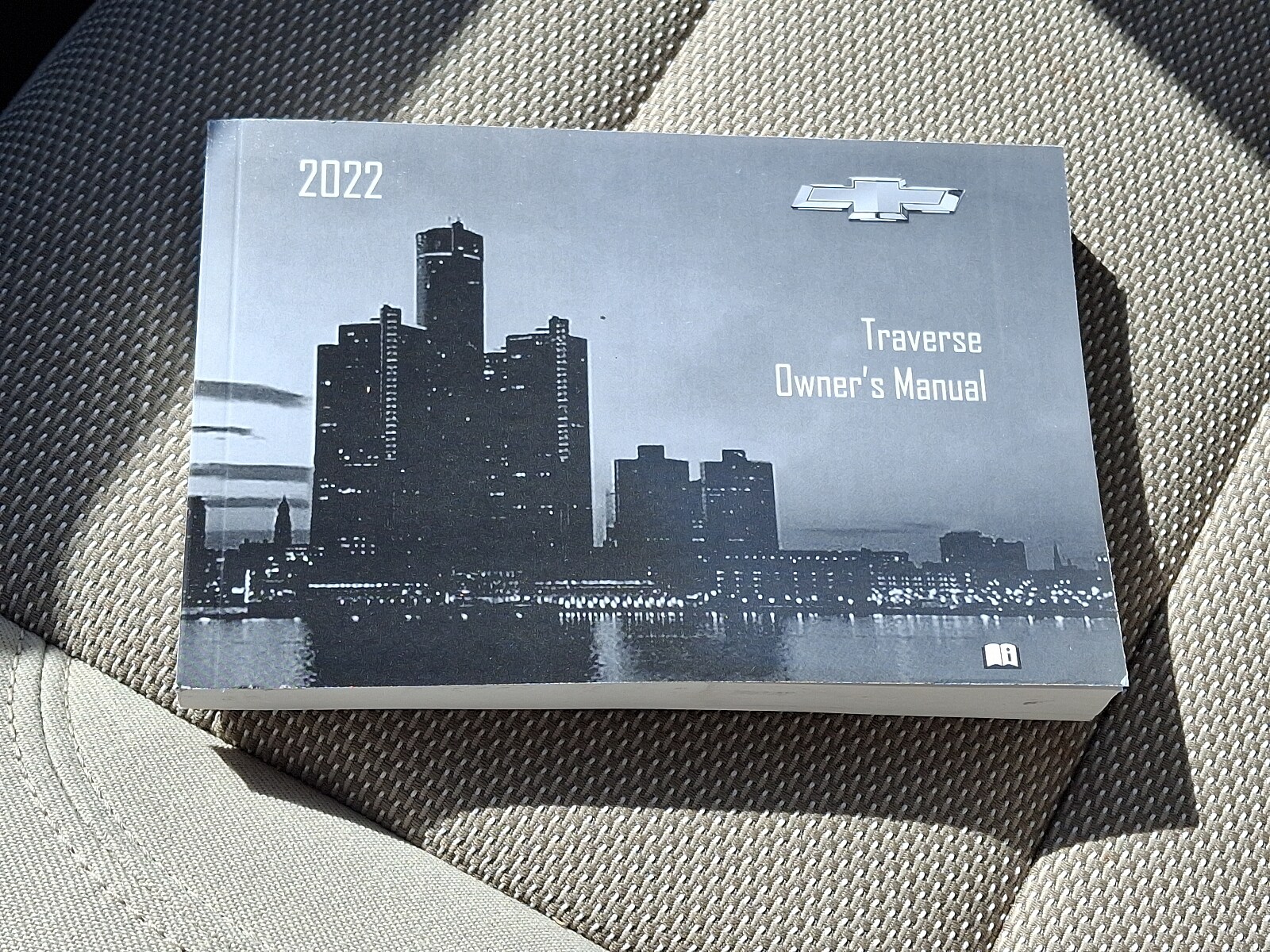 2022 Chevrolet Traverse 1LT - Photo 26