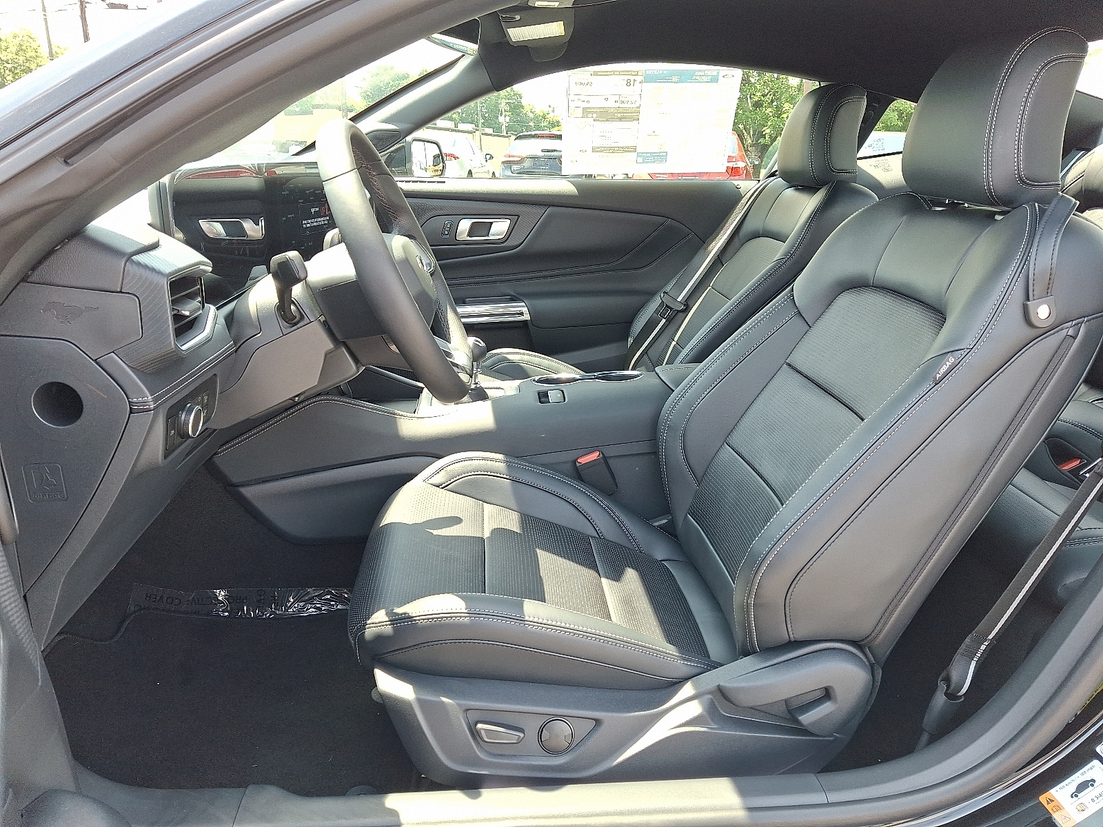 2025 Ford Mustang GT Premium Fastback - Photo 9